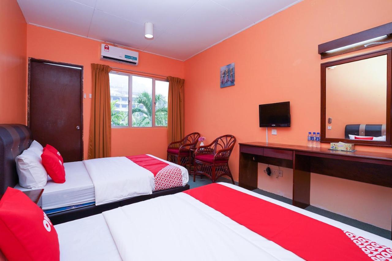 Oyo 44020 Kejora Garden Resort Kampong Pasir Bogak Luaran gambar